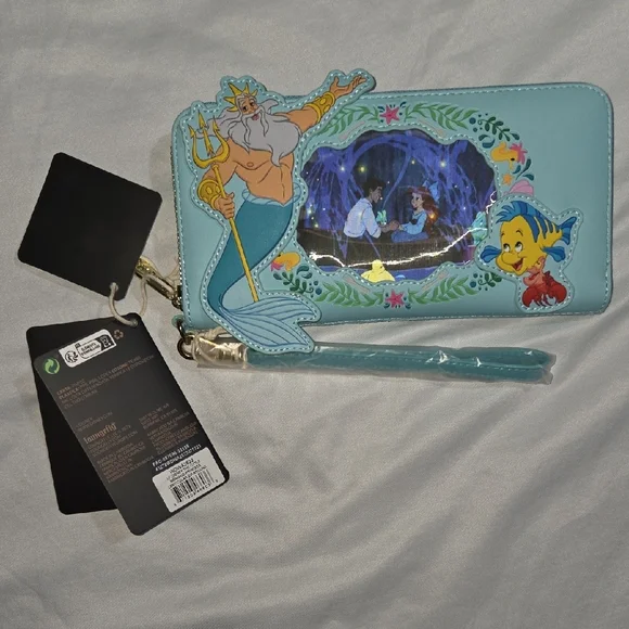Little Mermaid Ariel And Sisters Loungefly Blue Zip Wallet with Wristlet Strap - Picture 2 of 9